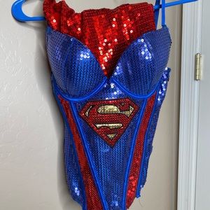 Super woman Halloween costume